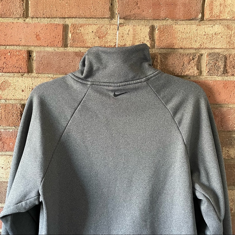 Nike Quarter Zip - Picture 4 of 6